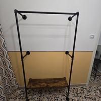 Guardaroba appendiabiti aperto con 1 ripiano 