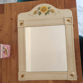 Specchio in legno