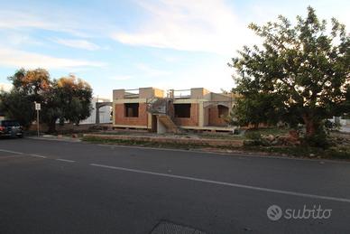 Stabile indipendente via Pascoli Villa Castelli