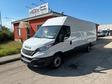 2022 IVECO Daily 35-160