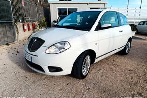 Lancia Ypsilon 1.3 MJT 75 CV Elle