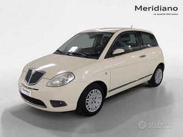 Lancia Ypsilon 1.2 69 cv Silver