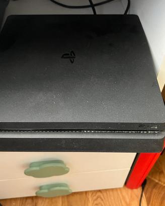 Play Station 4