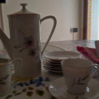 Set tre pezzi: caffettiera, bricco, zuccheriera