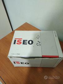 Fermatura porta nuova mai utilizzata