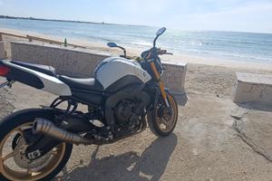 Yamaha Fz8