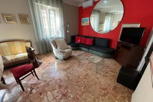 Ampia metratura a due passi dal mare