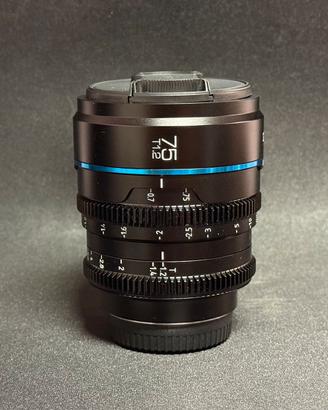 Sirui 75mm T1.2 Nightwalker - Fujifilm X Montatura