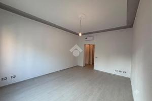 4 LOCALI A REGGIO NELL'EMILIA