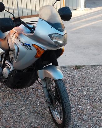 Moto transalp 650 anno 2004