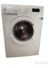 Lavatrice Slim Electrolux 6 kg