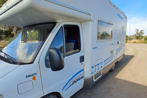 Camper mansardato 2800 tdi.d. anno 2000