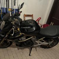 Kawasaki er6n 2006 73 cv