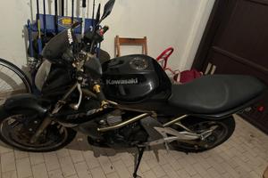 Kawasaki er6n 2006 73 cv