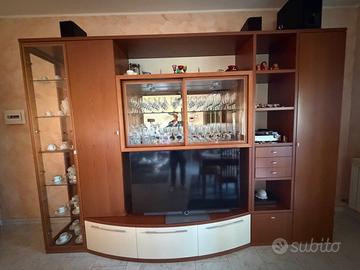 Mobile soggiorno in ciliegio