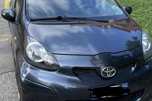 Toyota Aygo 2012 automatica -Solo 78.000 km