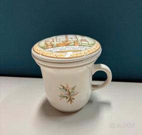 Tazza in ceramica decorata