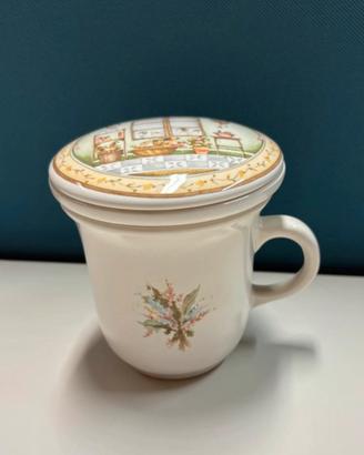 Tazza in ceramica decorata