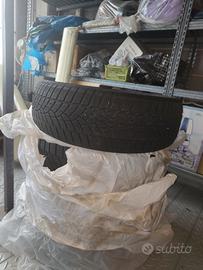 Gomme Invernali 205/55R19