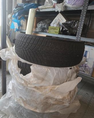Gomme Invernali 205/55R19