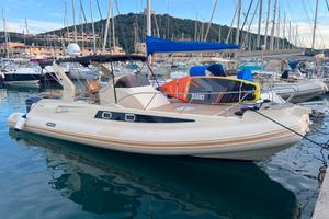 SOLEMAR 32 Saint Tropez con Yamaha 300 Hp 2024