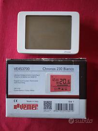 Cronotermostato digitale touch screen da parete