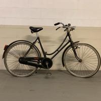 Biciclette con freni a becchetta