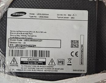 TV Samsung 32” UE32J5000 Full HD funzionante