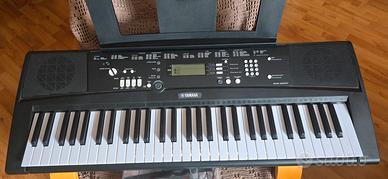 tastiera elettronica Yamaha ez220 