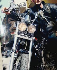 Staffa per doppio faro anteriore Suzuki intruder 