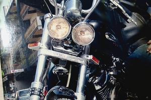 Staffa per doppio faro anteriore Suzuki intruder 