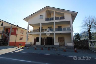 CASA INDIPENDENTE A MONTECHIARO D'ACQUI