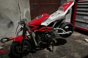 Minimoto Blata a liquido