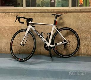 Scott Foil in carbonio, bici da corsa