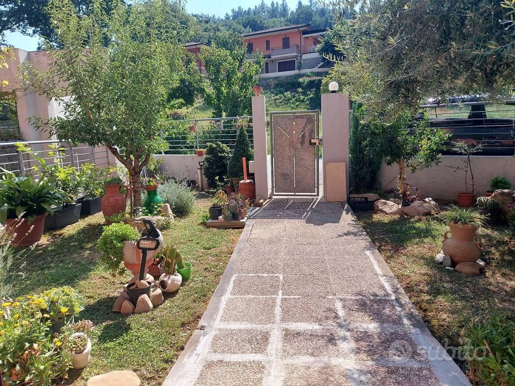 Casa – Petriano, La Valle - Vista 3