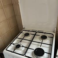 CUCINA A GAS SEMINUOVA