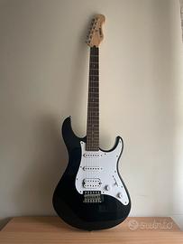 Chitarra elettrica Yamaha eg112c