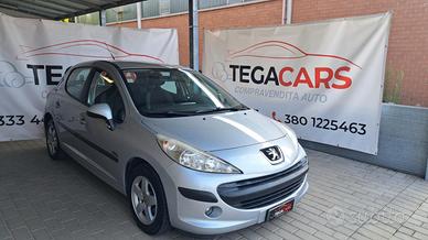 Peugeot 207 1.4 8V 75CV 5p. ONE Line
