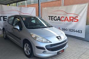 Peugeot 207 1.4 8V 75CV 5p. ONE Line