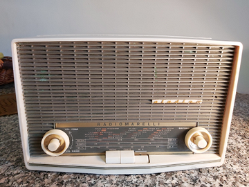 Radio a valvole radiomarelli rd170 aladino con fm