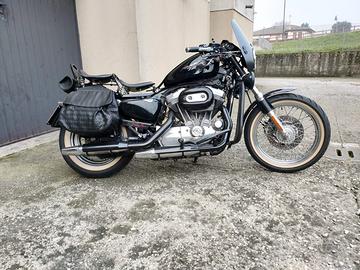 Harley-Davidson Sportster 883