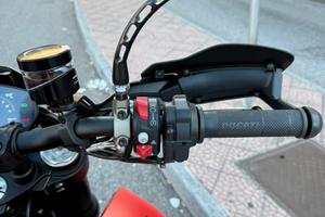 Ducati YPERMOTARD 950 RVE