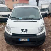 Peugeot Expert. Maxi