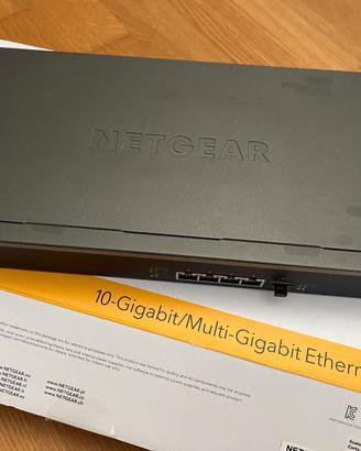 NETGEAR XS505M Switch 10G Multi-Gig 5 porte