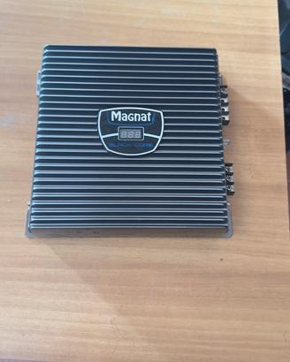 Amplificatore magnat