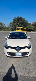 RENAULT Clio 4ª serie - 2015