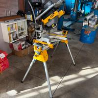 Troncatrice dewalt d27112 con cavalletto