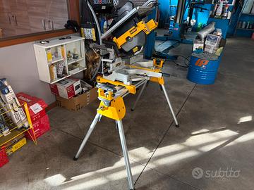 Troncatrice dewalt d27112 con cavalletto