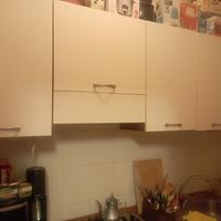 cucina con accessori 