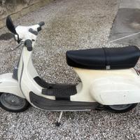 Piaggio Vespa 50 Special (V5B3) - 1980